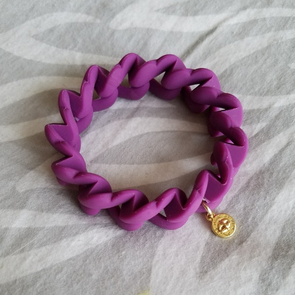NWOT MARC by Marc Jacobs Rubber Turnlock Bracelet - Picture 1 of 2